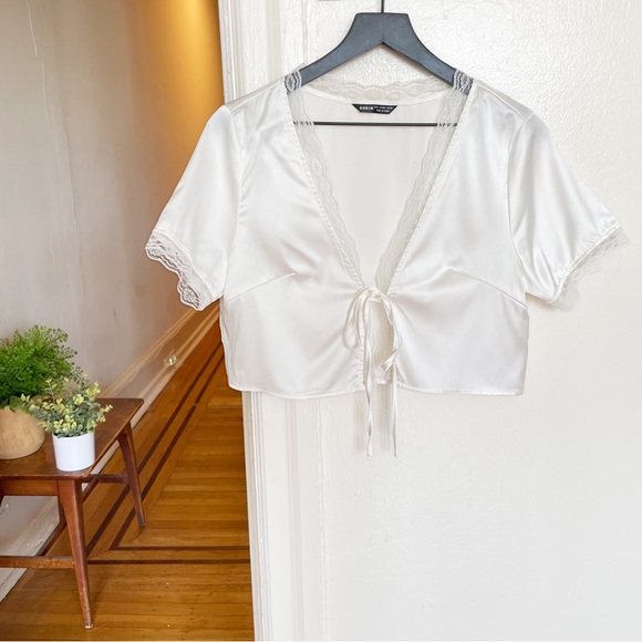 2/$20 Shein Tie-Front Lace Trimmed Crop Top - Picture 2 of 16